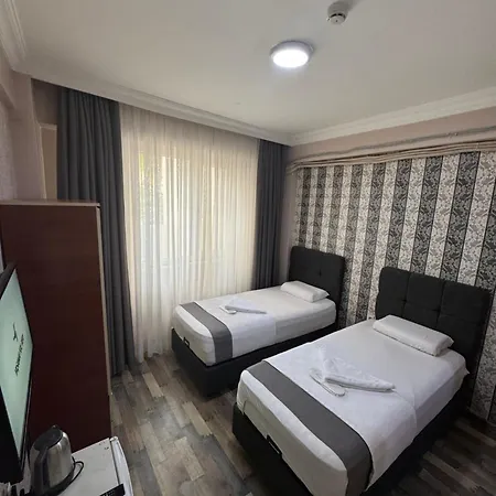 Silvercity Hotel&suits